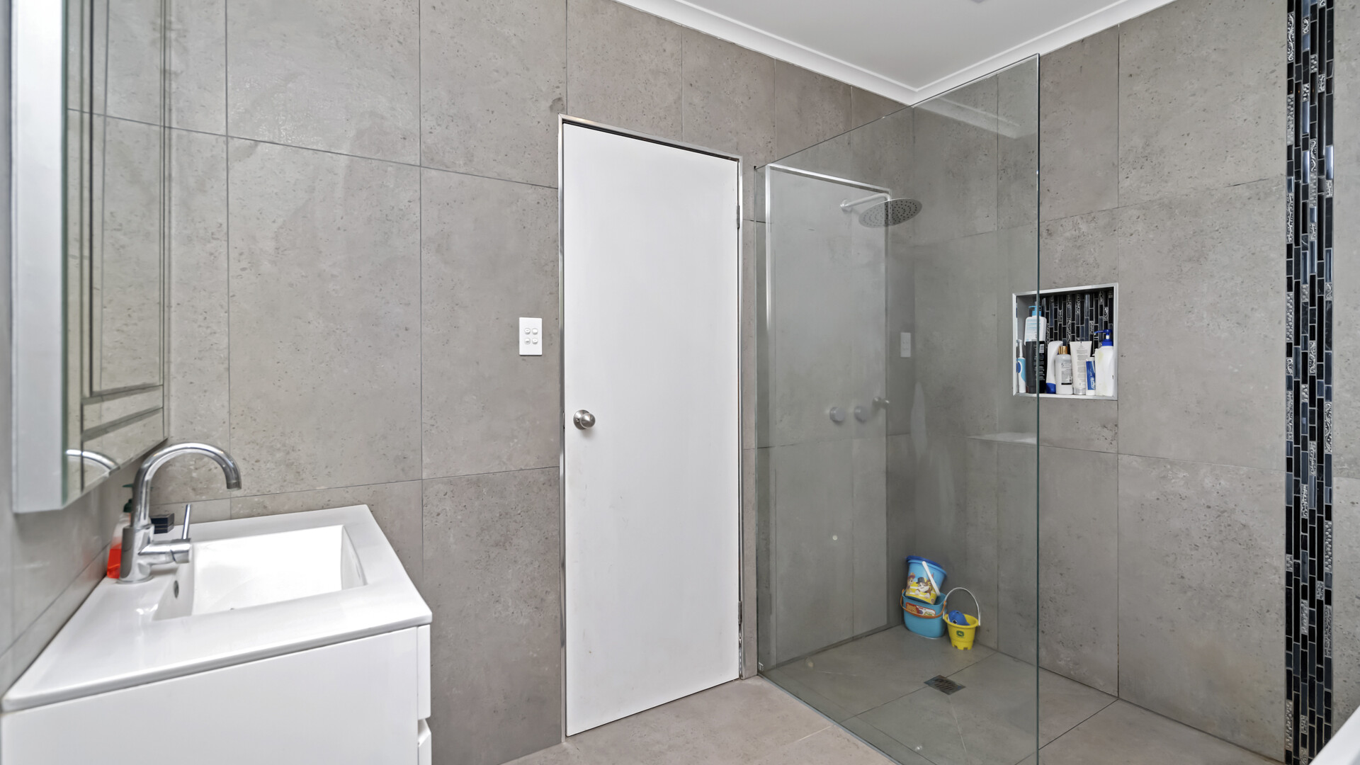 25 Larmer Street, Narrandera NSW 2700 - photo 8