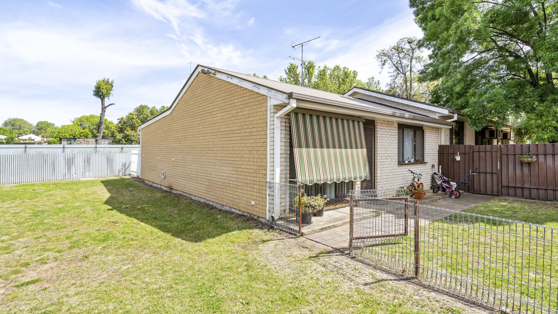24 Dundas Street, Narrandera NSW 2700 - photo 14