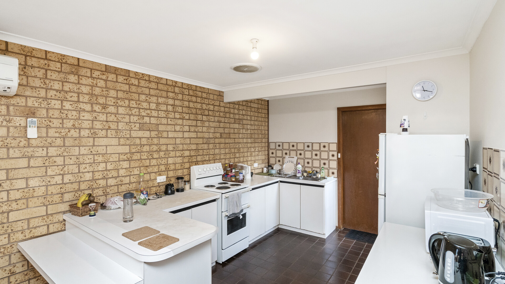 24 Dundas Street, Narrandera NSW 2700 - photo 5