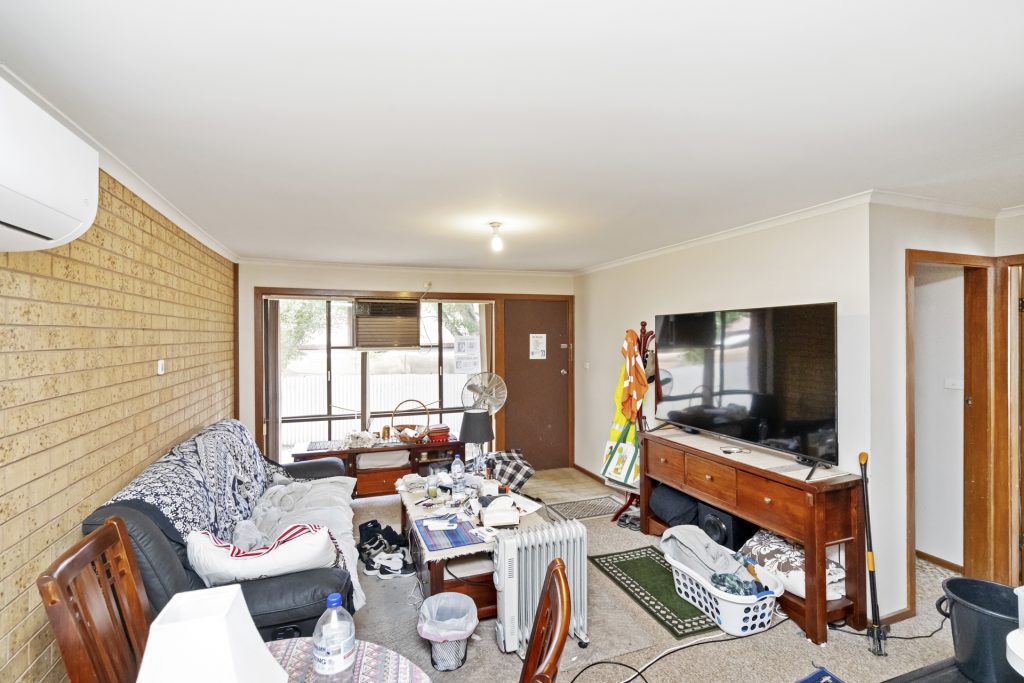 24 Dundas Street, Narrandera NSW 2700 - photo 10