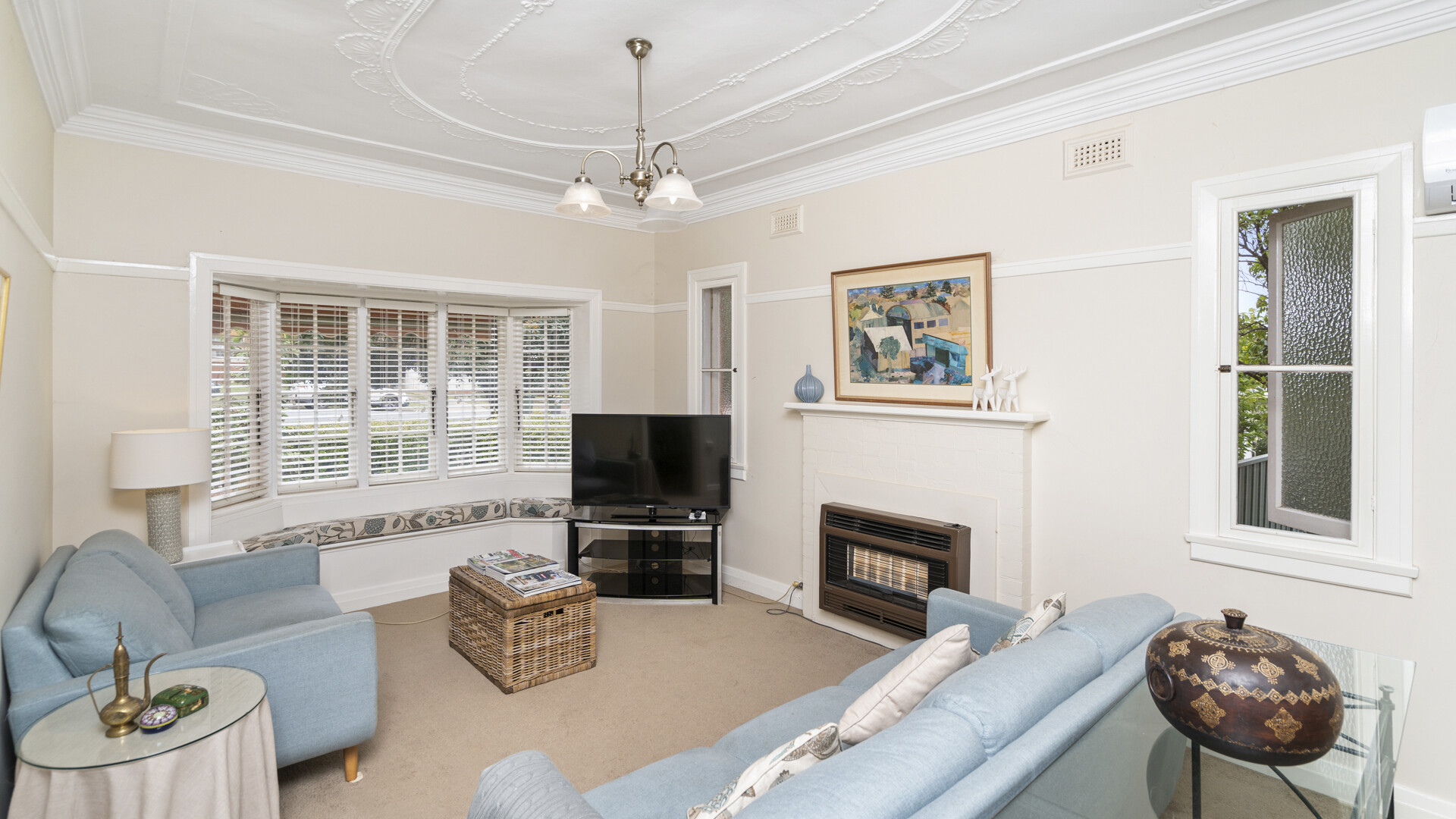 24 Roberts Street, Narrandera NSW 2700 - photo 5
