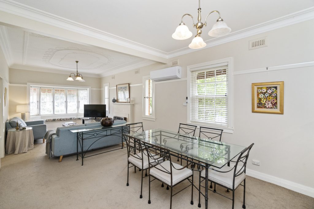24 Roberts Street, Narrandera NSW 2700 - photo 6