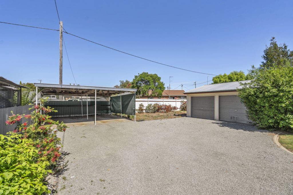 50 Yanco Avenue, Leeton NSW 2705 - photo 13