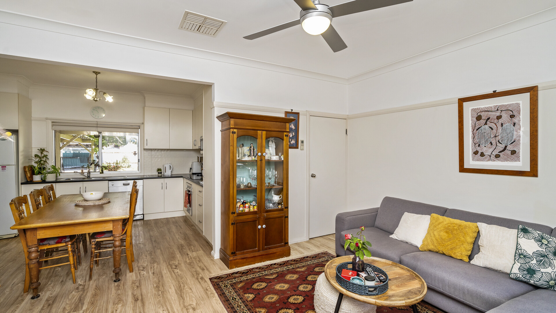 50 Yanco Avenue, Leeton NSW 2705 - photo 4