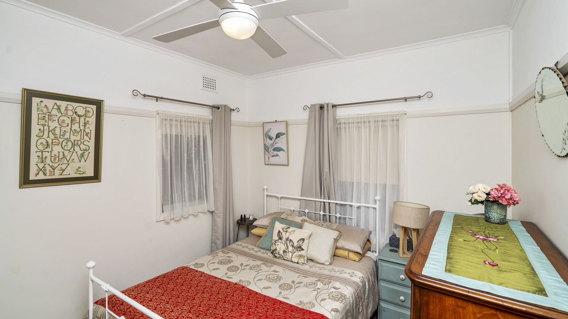 50 Yanco Avenue, Leeton NSW 2705 - photo 9