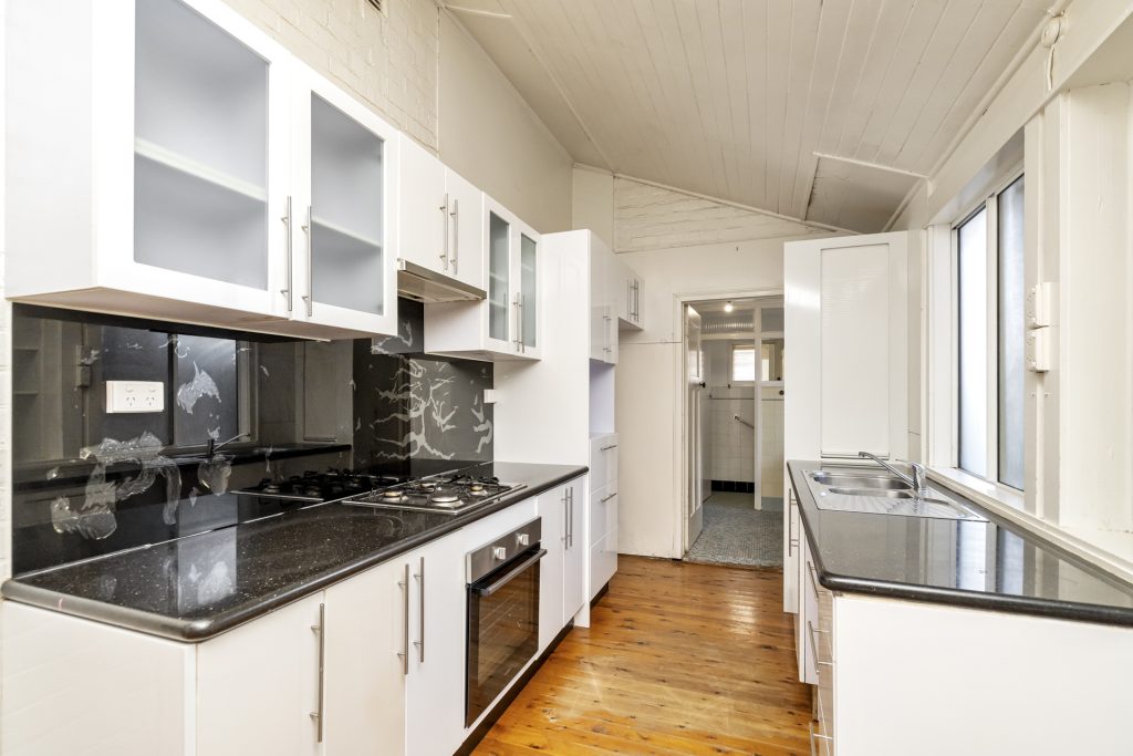 37 King Street, Narrandera NSW 2700 - photo 6