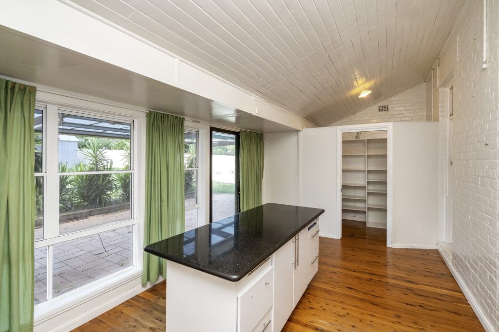 37 King Street, Narrandera NSW 2700 - photo 7