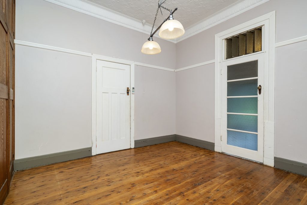 37 King Street, Narrandera NSW 2700 - photo 10
