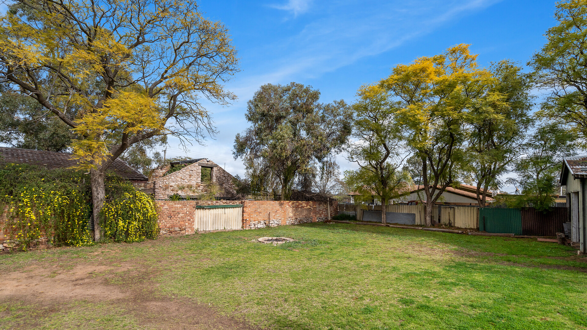 10 Carolan Place, Narrandera NSW 2700 - photo 13