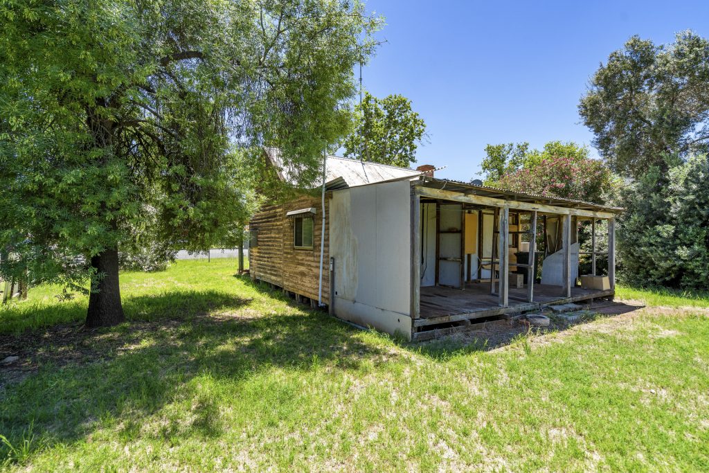 18 Audley Street, Narrandera NSW 2700 - photo 8