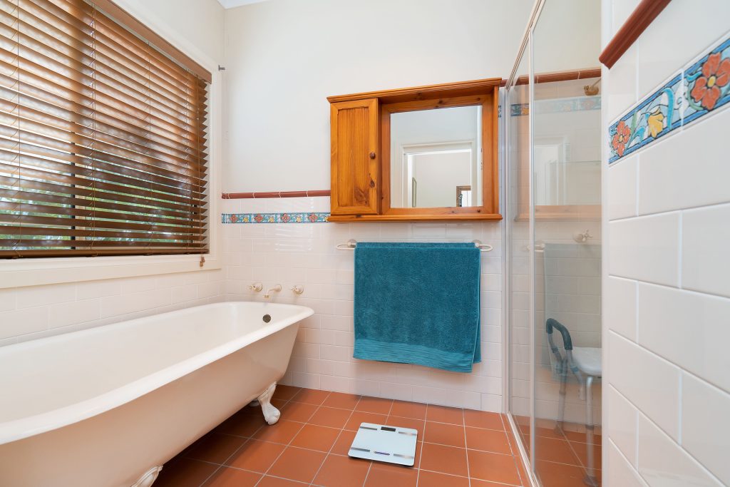 4 Guild Place, Leeton NSW 2705 - photo 12