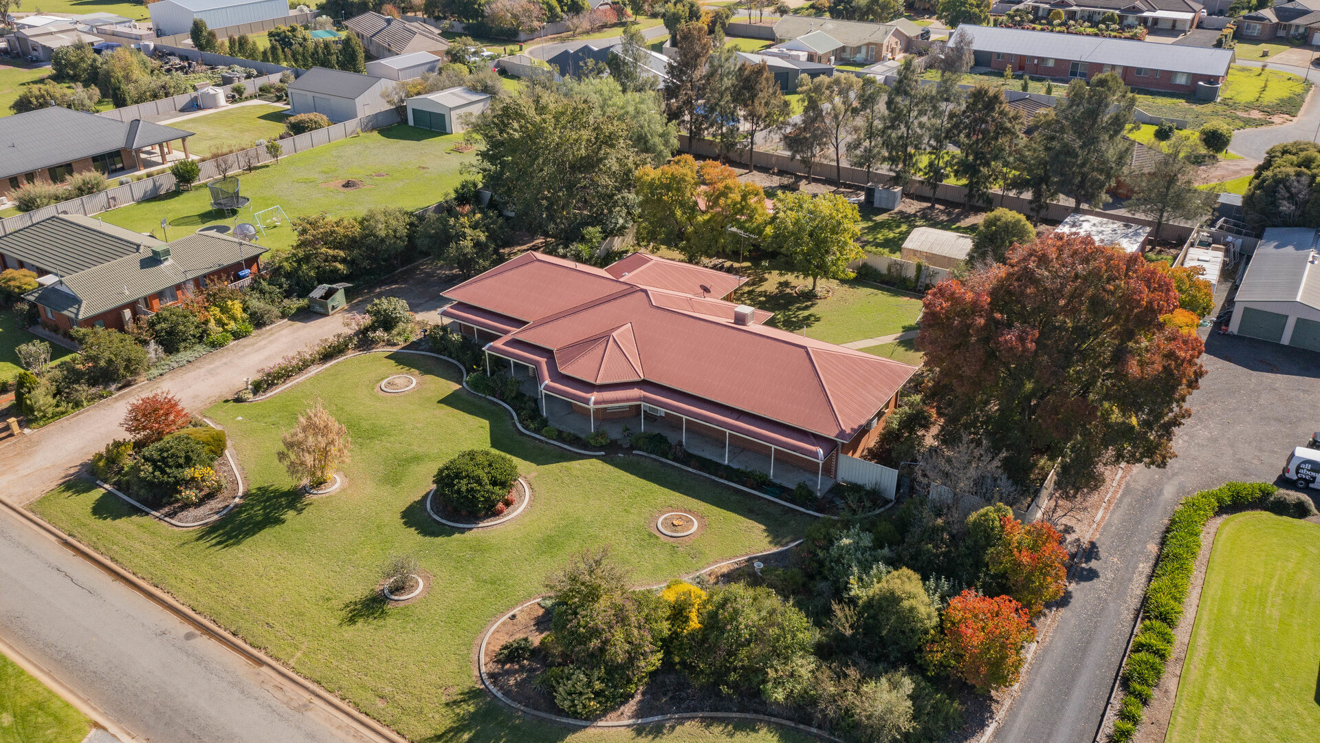 4 Guild Place, Leeton NSW 2705 - photo 16