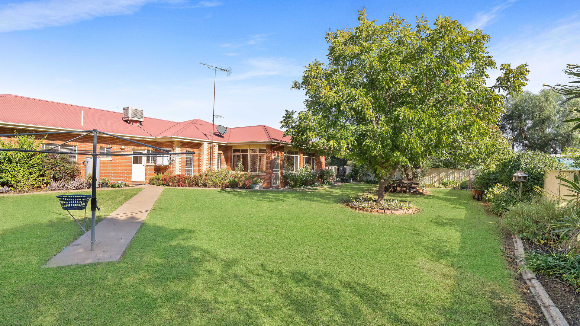 4 Guild Place, Leeton NSW 2705 - photo 4