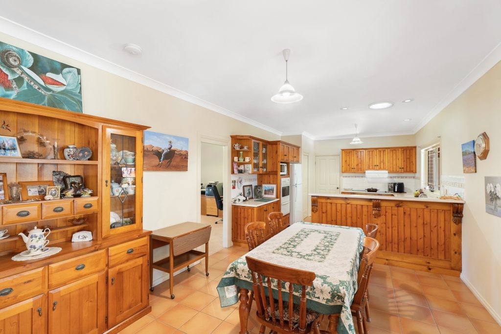 4 Guild Place, Leeton NSW 2705 - photo 6
