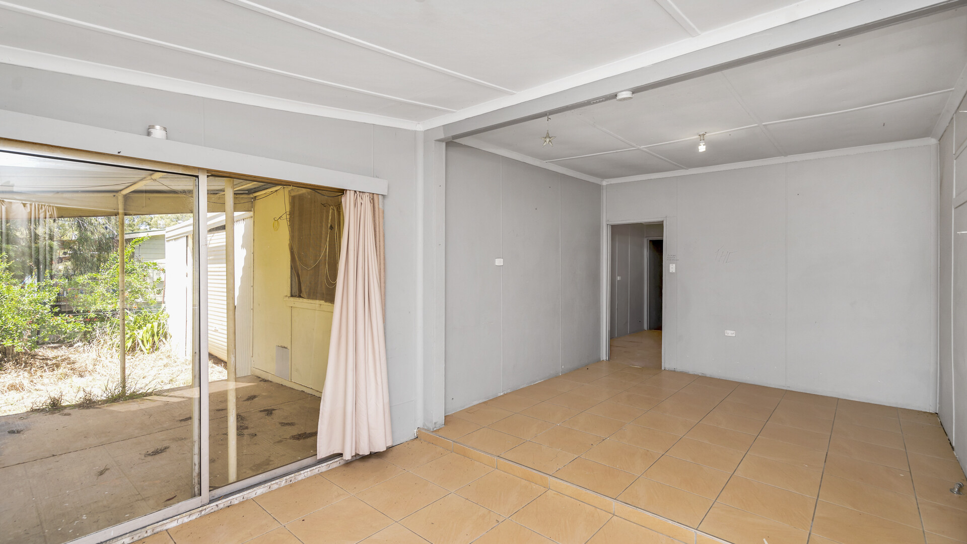 48 Hankinson Street, Narrandera NSW 2700 - photo 3