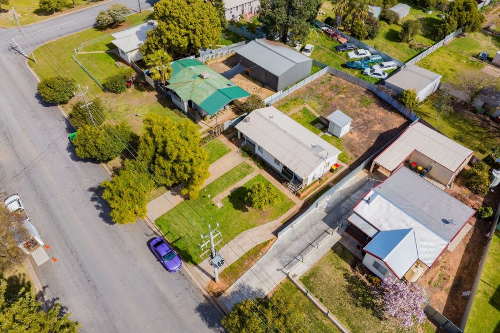 20 Frederica Street, Narrandera NSW 2700 - photo 15