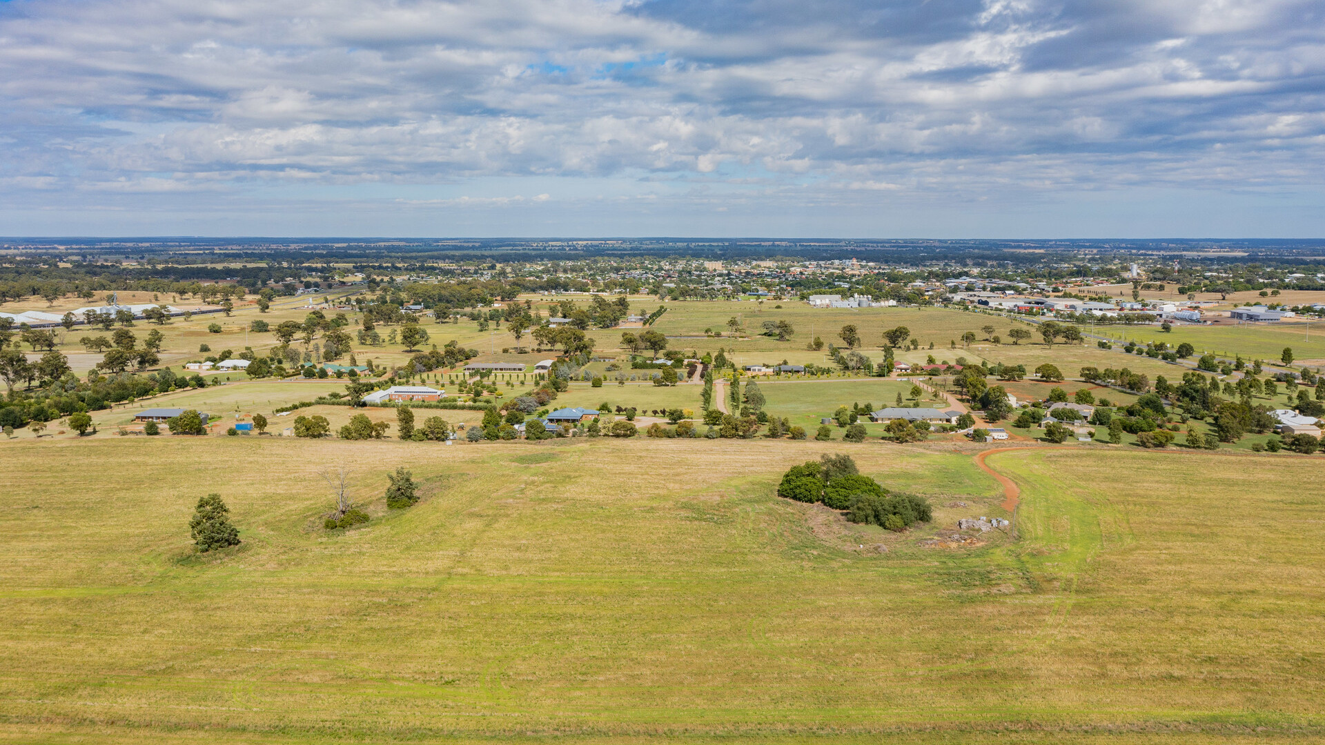 7853 Burley Griffin Way, Temora NSW 2666 - photo 9