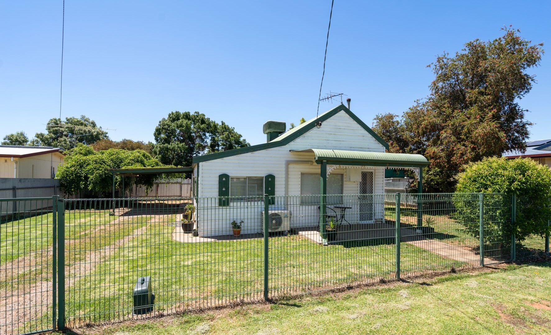 7 Brisbane Street, Leeton NSW 2705 - McGrath Riverina