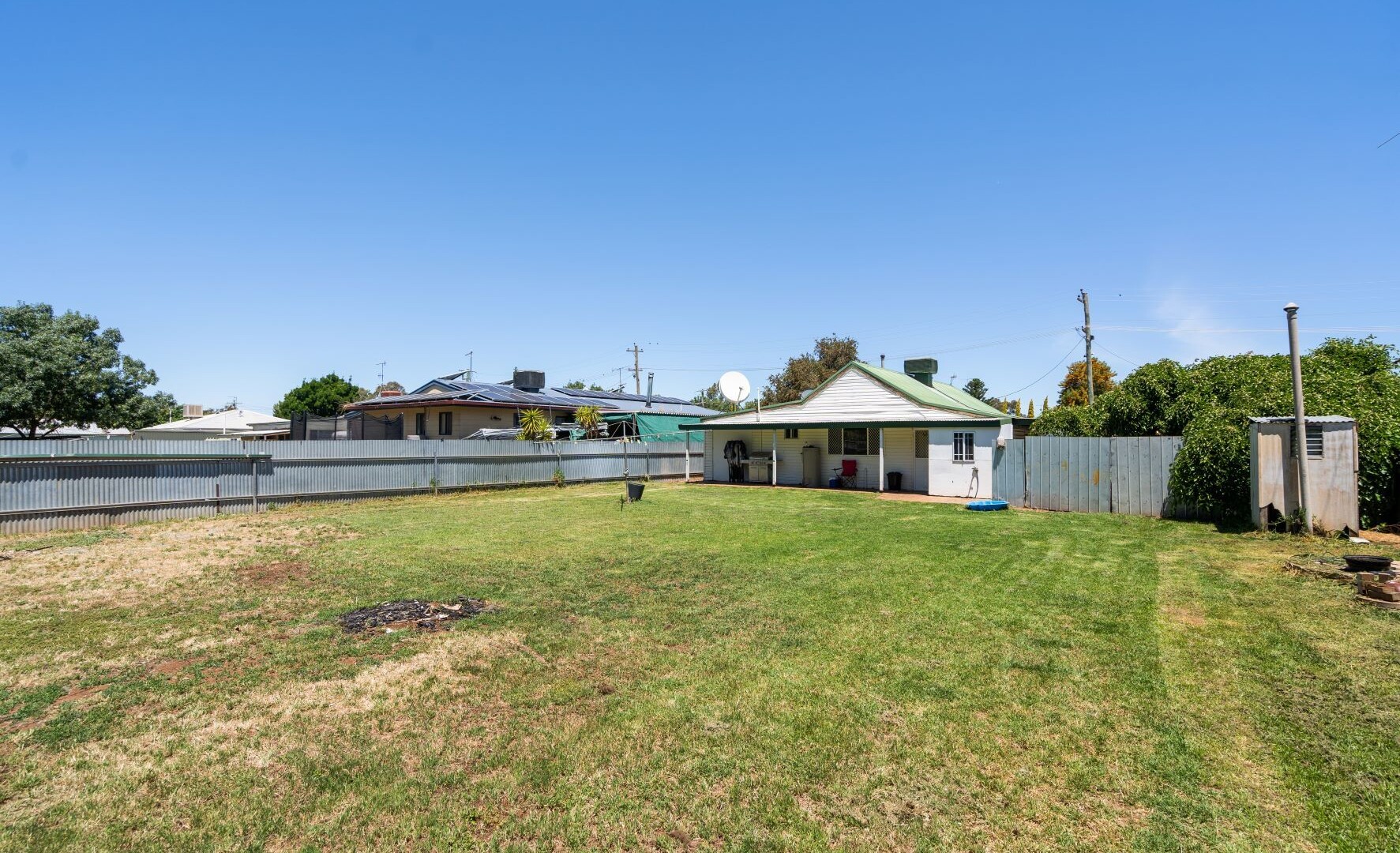 7 Brisbane Street, Leeton NSW 2705 - photo 10