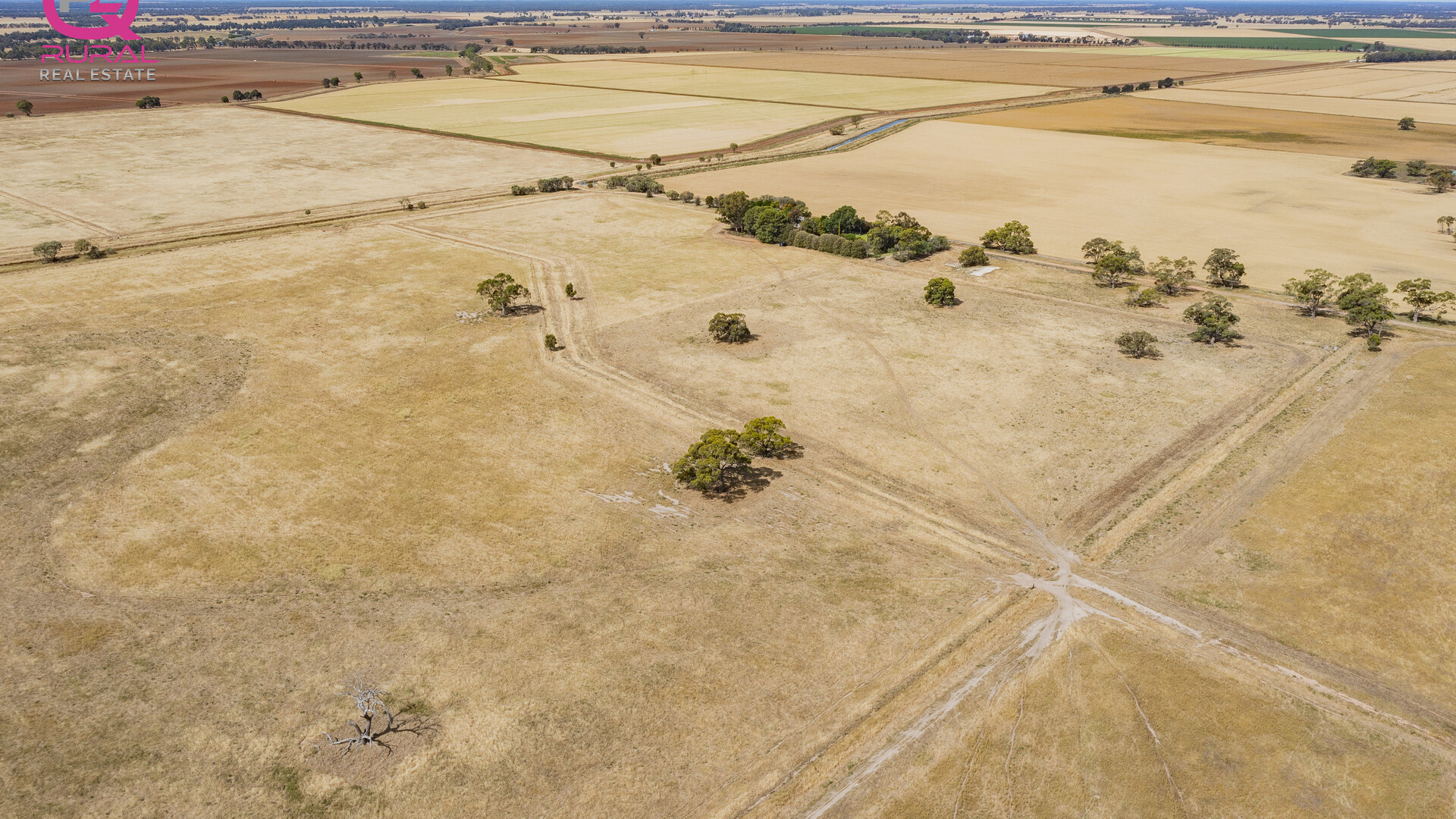 243 Mellington Road, Coleambally NSW 2707 - photo 12