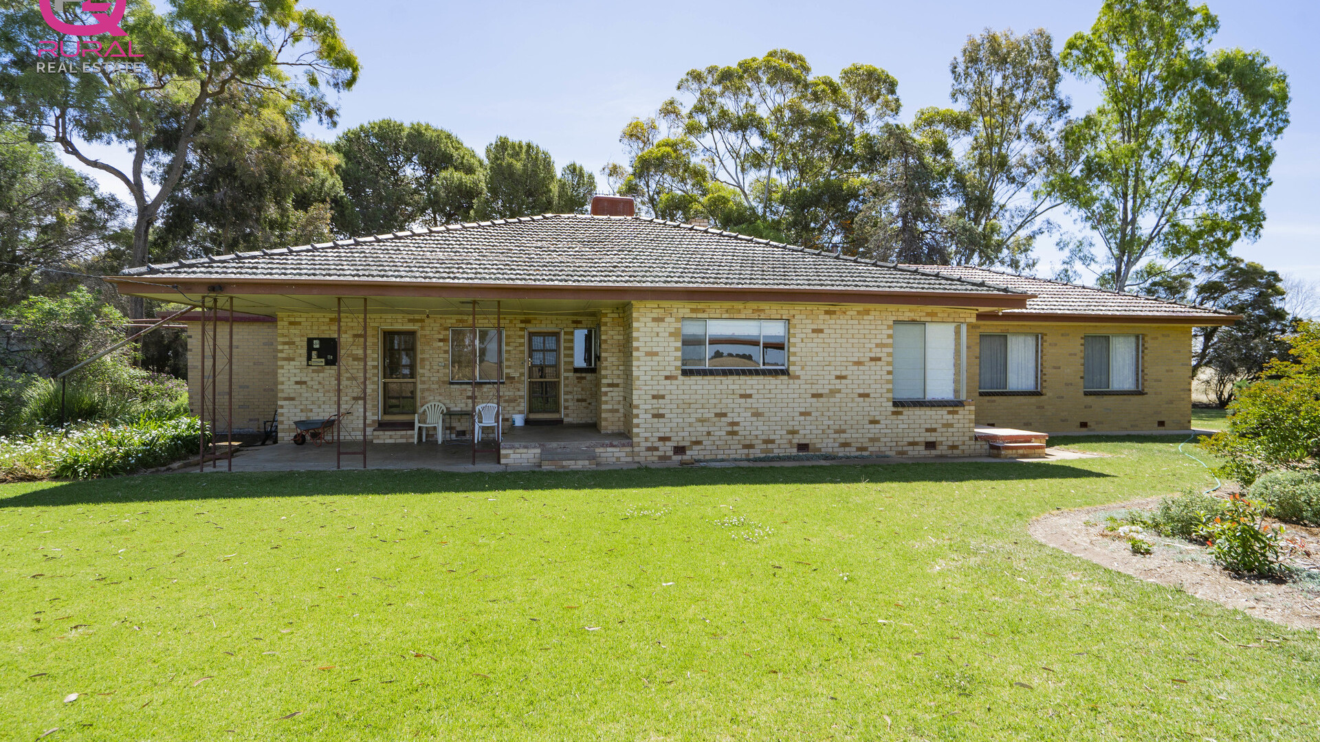 243 Mellington Road, Coleambally NSW 2707 - photo 3
