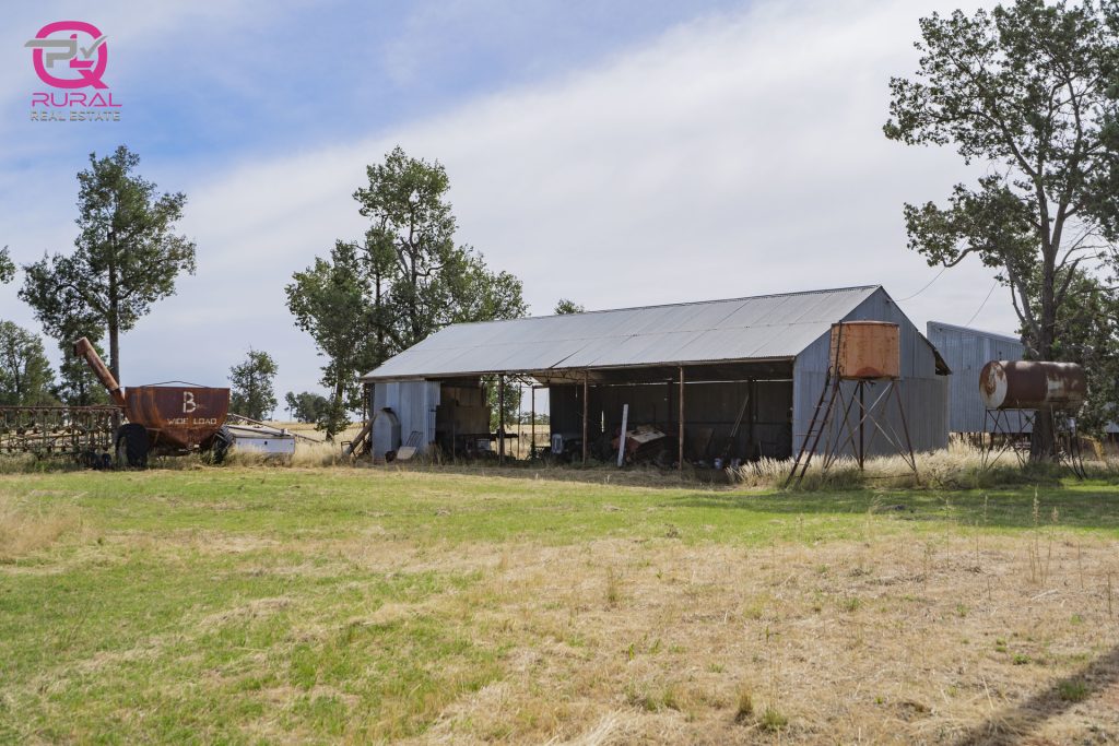 243 Mellington Road, Coleambally NSW 2707 - photo 8
