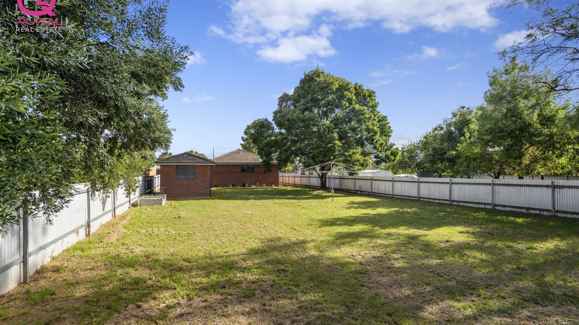 5 Clarke Street, Temora NSW 2666 - photo 6