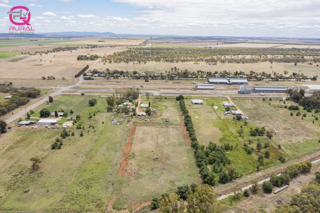 14 Sheppard Road, Murrami NSW 2705 - photo 17