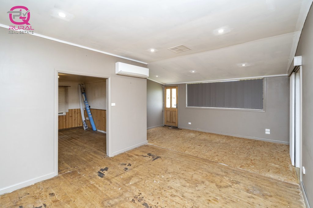 14 Sheppard Road, Murrami NSW 2705 - photo 5