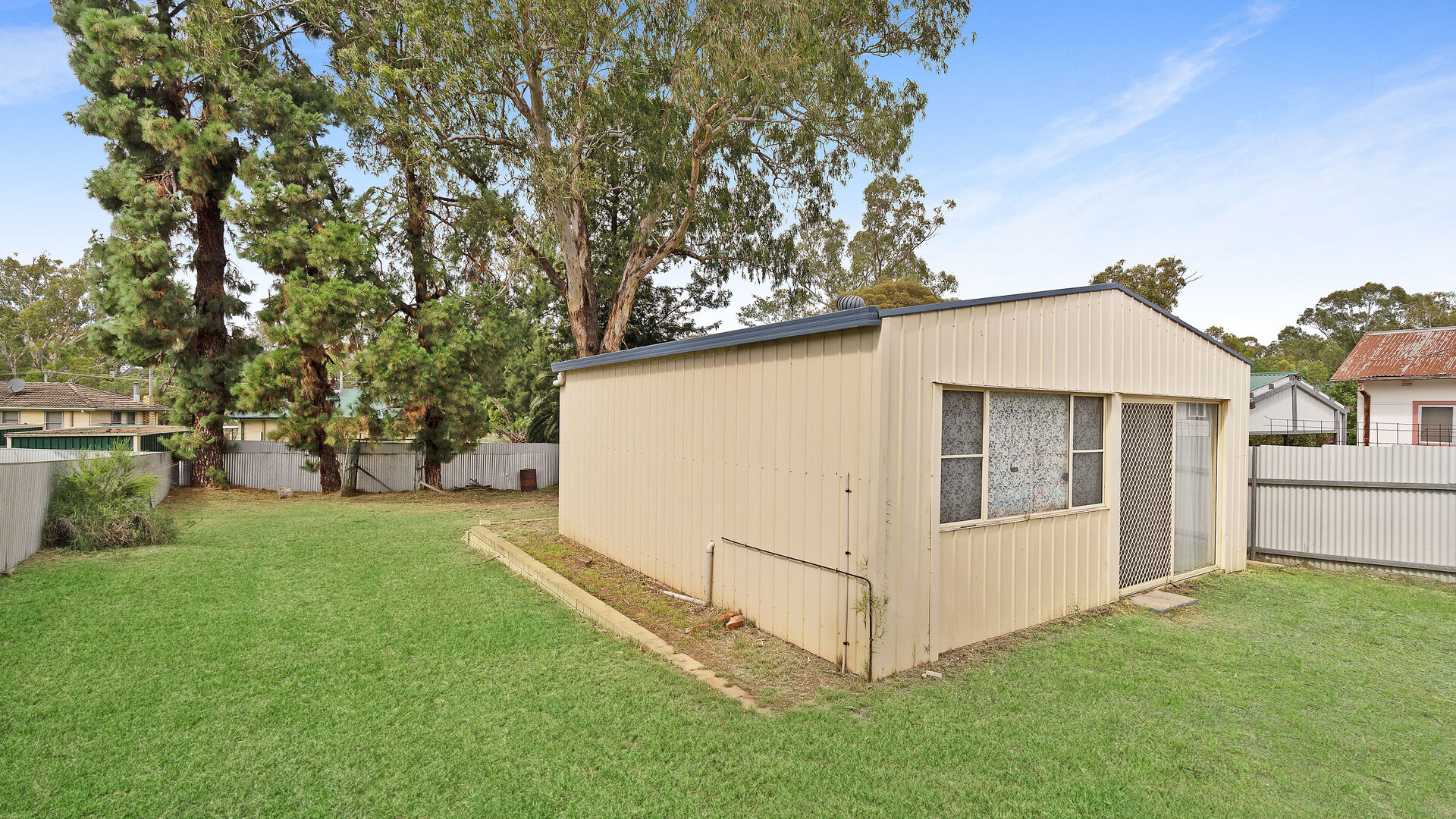 20 Flood Street, Narrandera NSW 2700 - photo 7