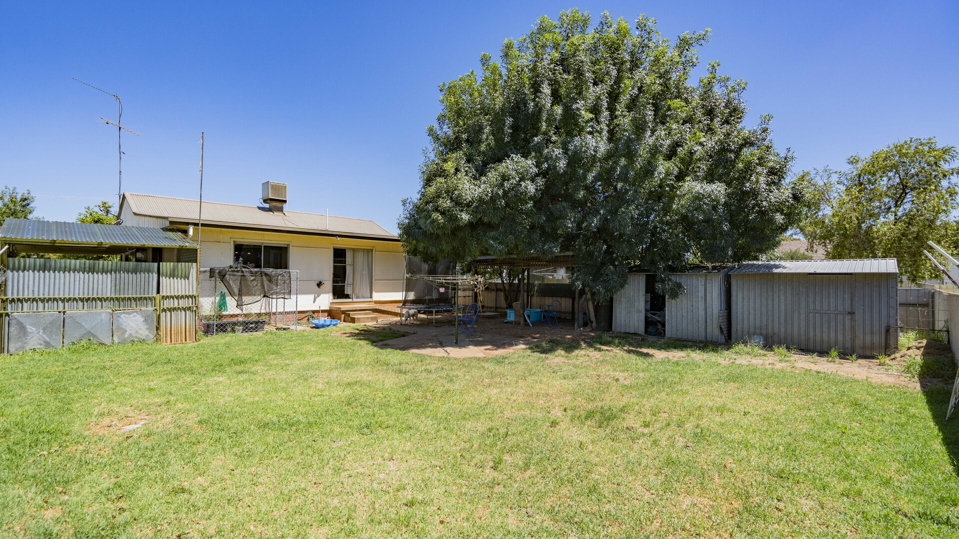 5 Elizabeth Street, Narrandera NSW 2700 - photo 13