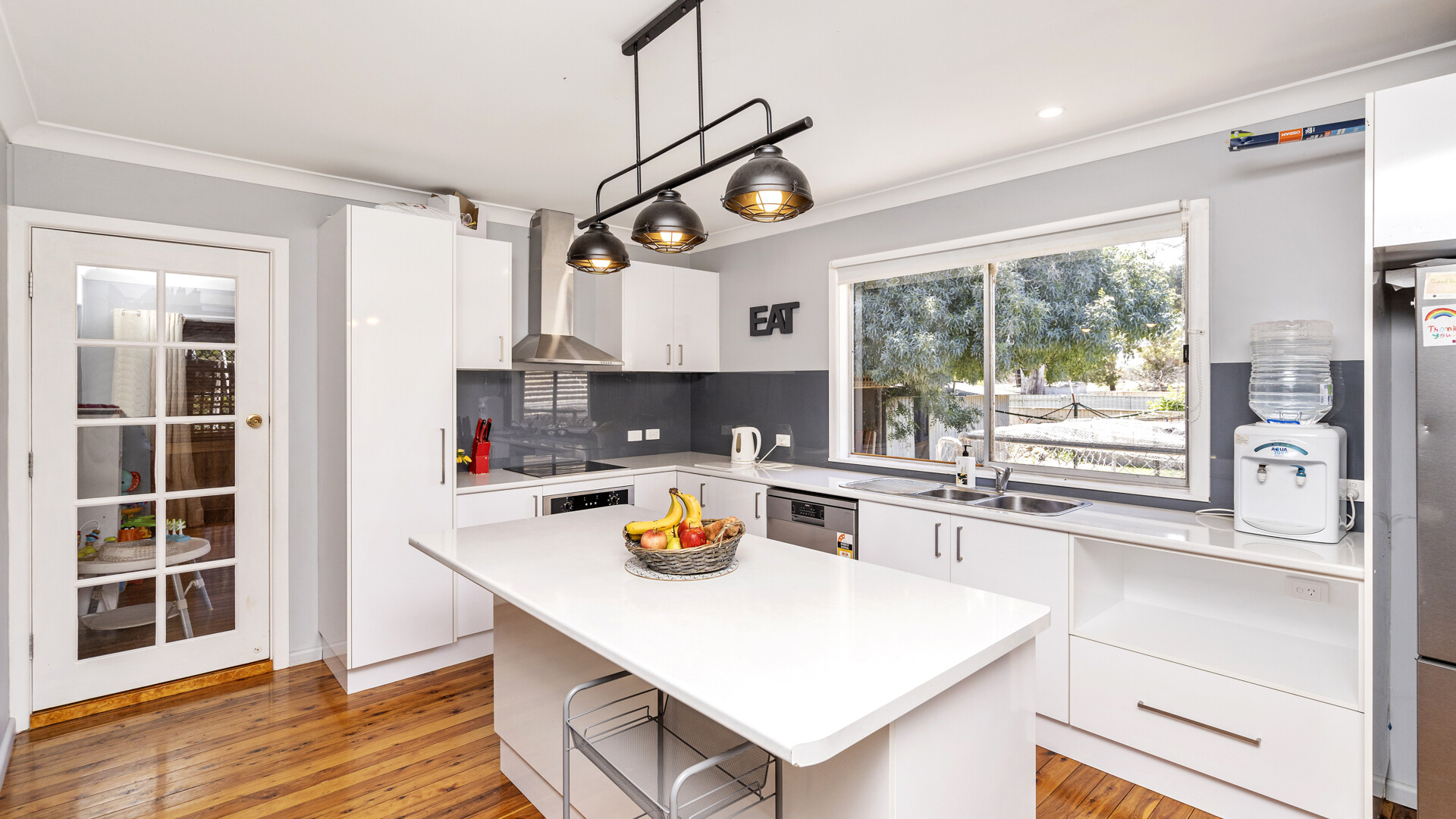 5 Elizabeth Street, Narrandera NSW 2700 - photo 6