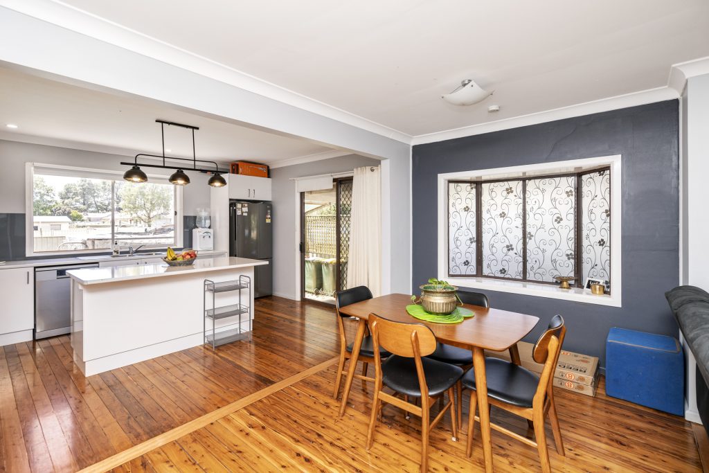 5 Elizabeth Street, Narrandera NSW 2700 - photo 7