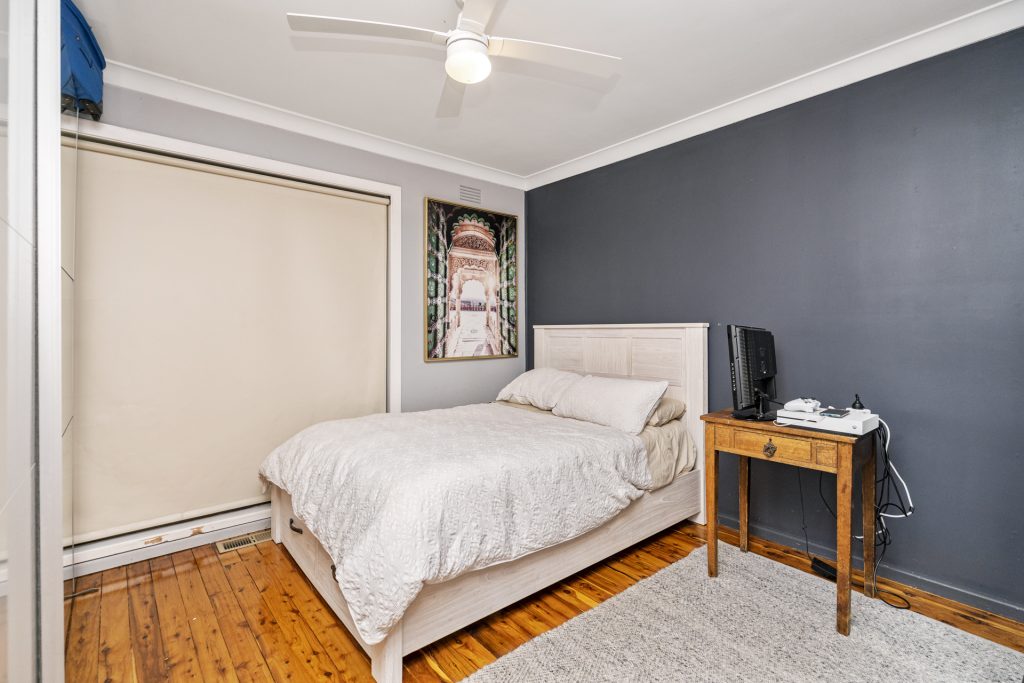 5 Elizabeth Street, Narrandera NSW 2700 - photo 10