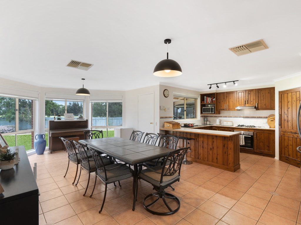 50 Junee Road, Temora NSW 2666 - photo 2