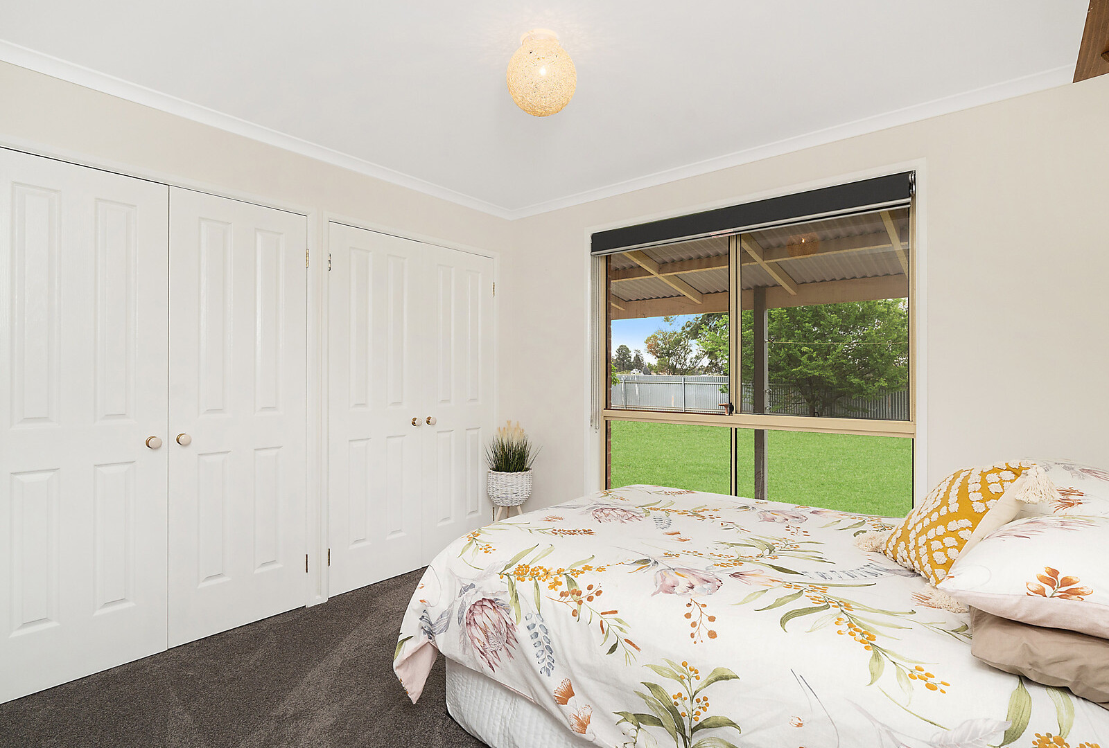 50 Junee Road, Temora NSW 2666 - photo 14