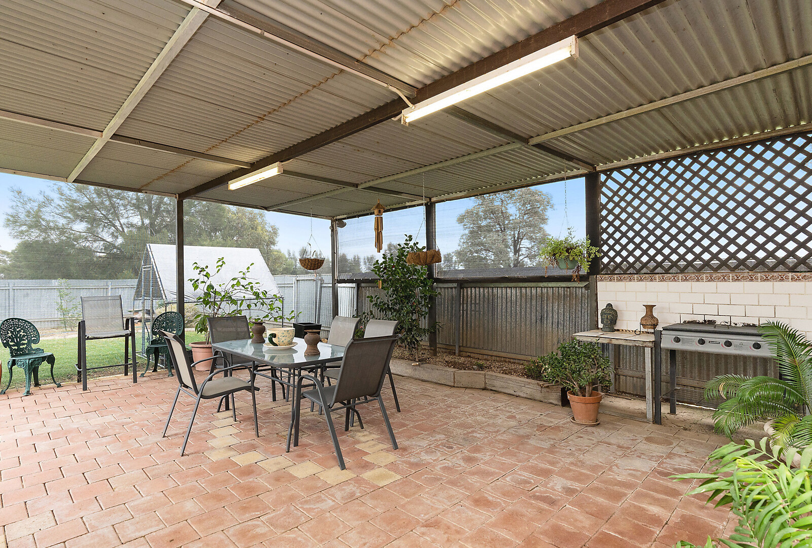 50 Junee Road, Temora NSW 2666 - photo 16