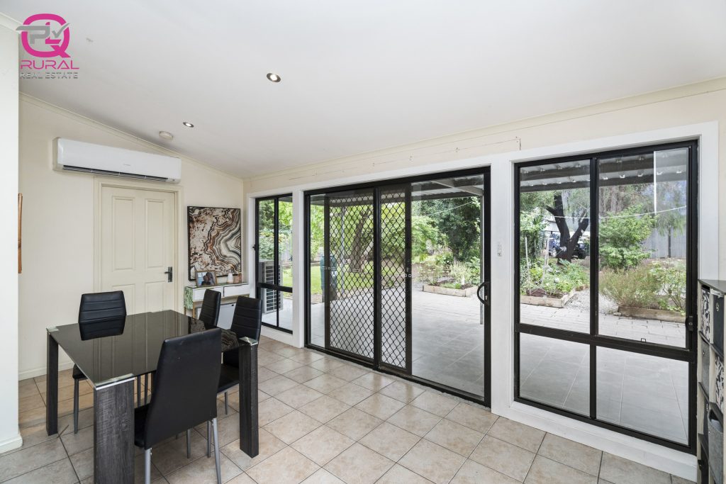 20 Lonnie Road, Leeton NSW 2705 - photo 5
