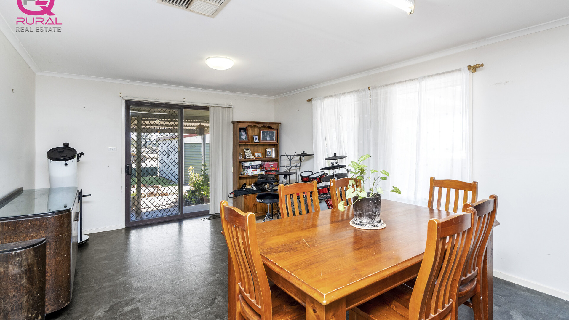 21 Boundary Road, Narrandera NSW 2700 - photo 6
