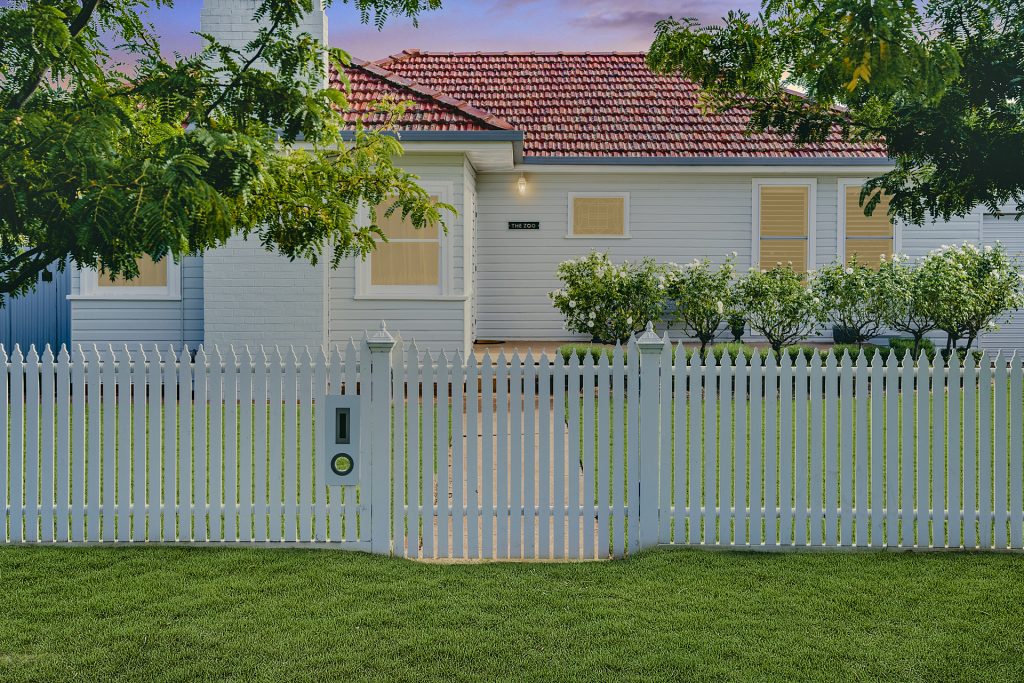 160A Gardner Street, Temora NSW 2666 - McGrath Riverina