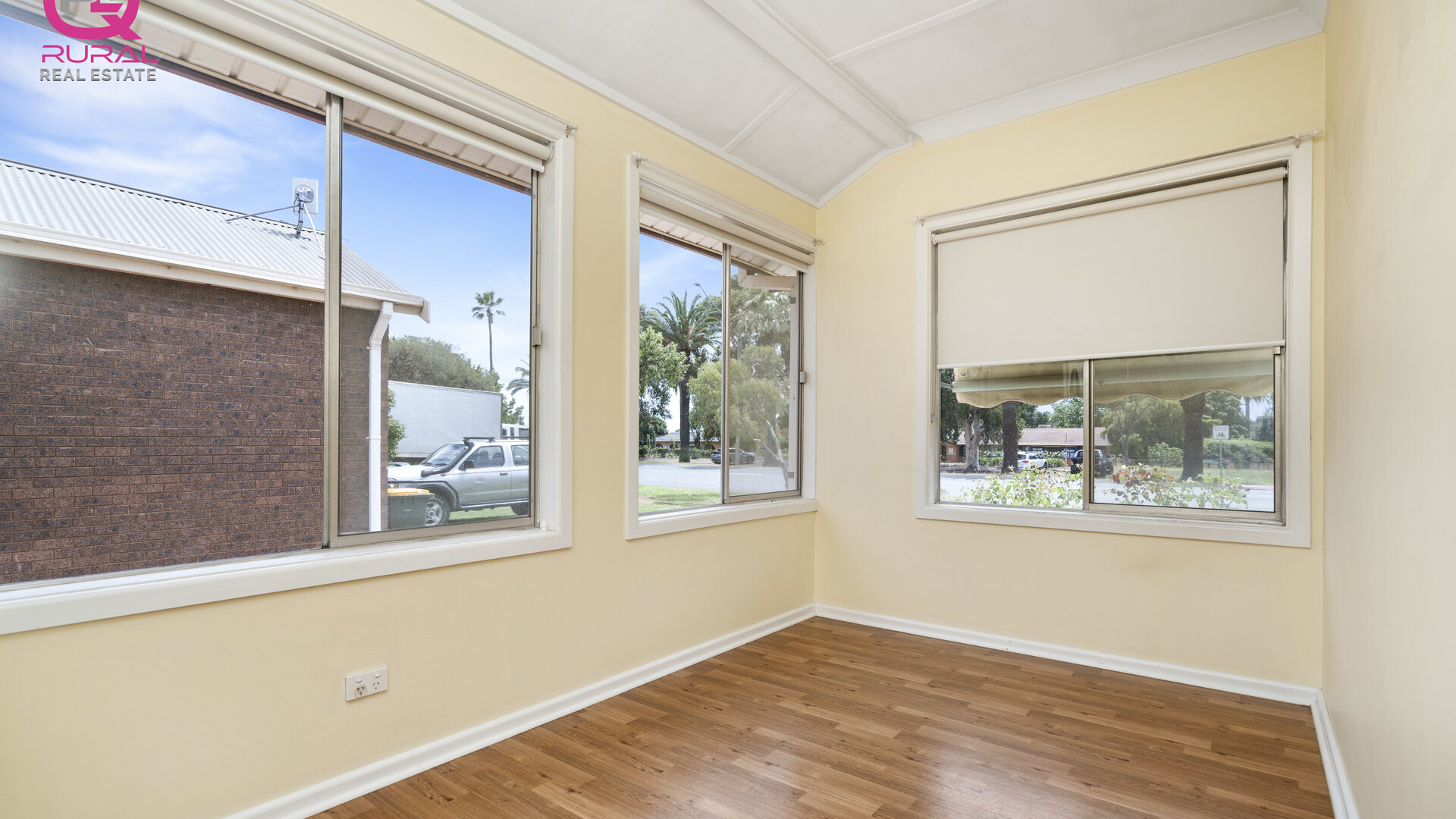 54 Yanco Avenue, Leeton NSW 2705 - photo 7