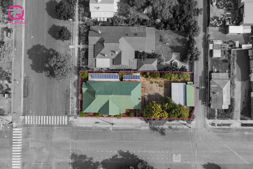 124 De Boos Street, Temora NSW 2666 - photo 3
