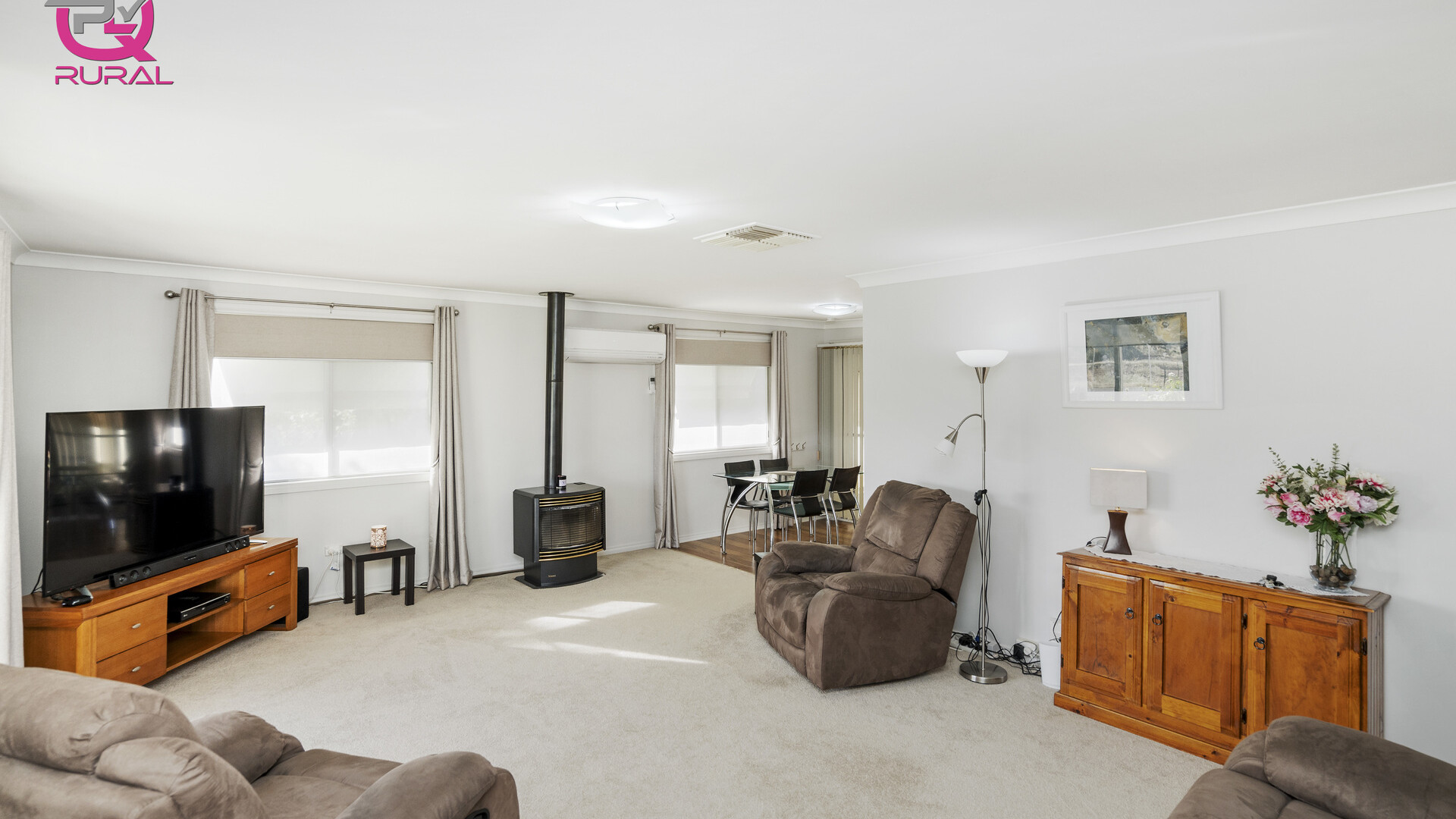 48 Cootamundra Road, Temora NSW 2666 - photo 5