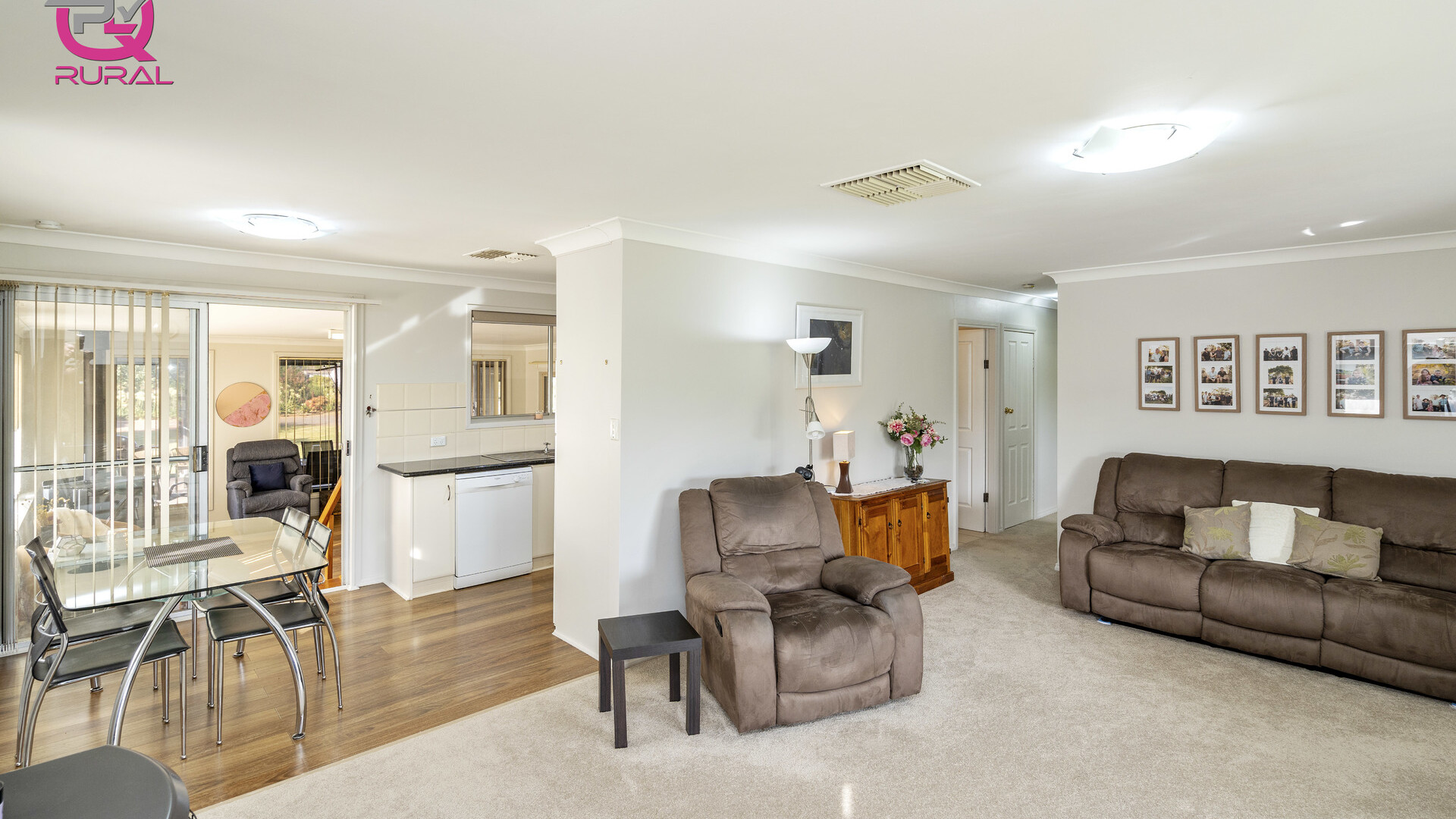 48 Cootamundra Road, Temora NSW 2666 - photo 7
