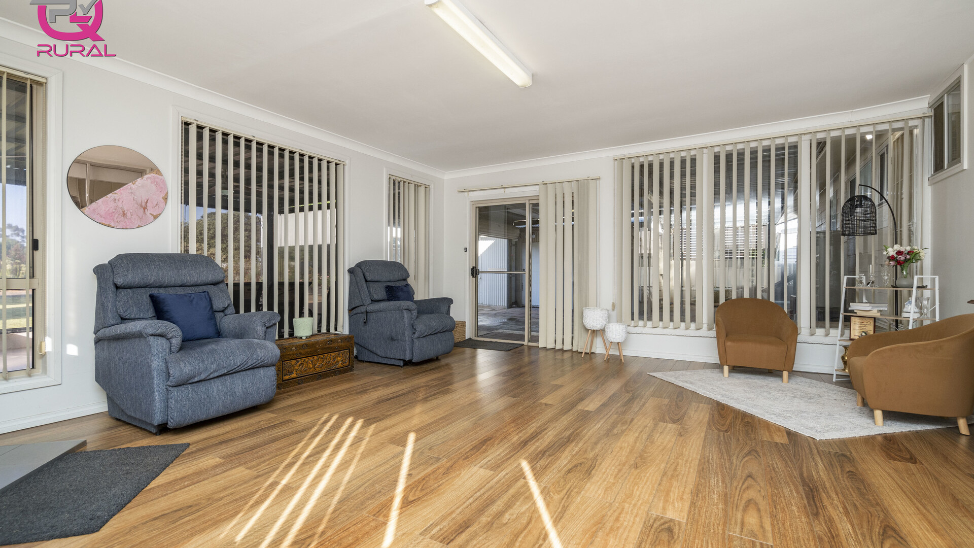 48 Cootamundra Road, Temora NSW 2666 - photo 10