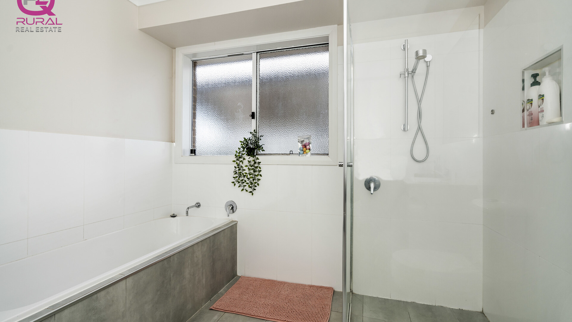 15 Logan Street, Coolamon NSW 2701 - photo 14