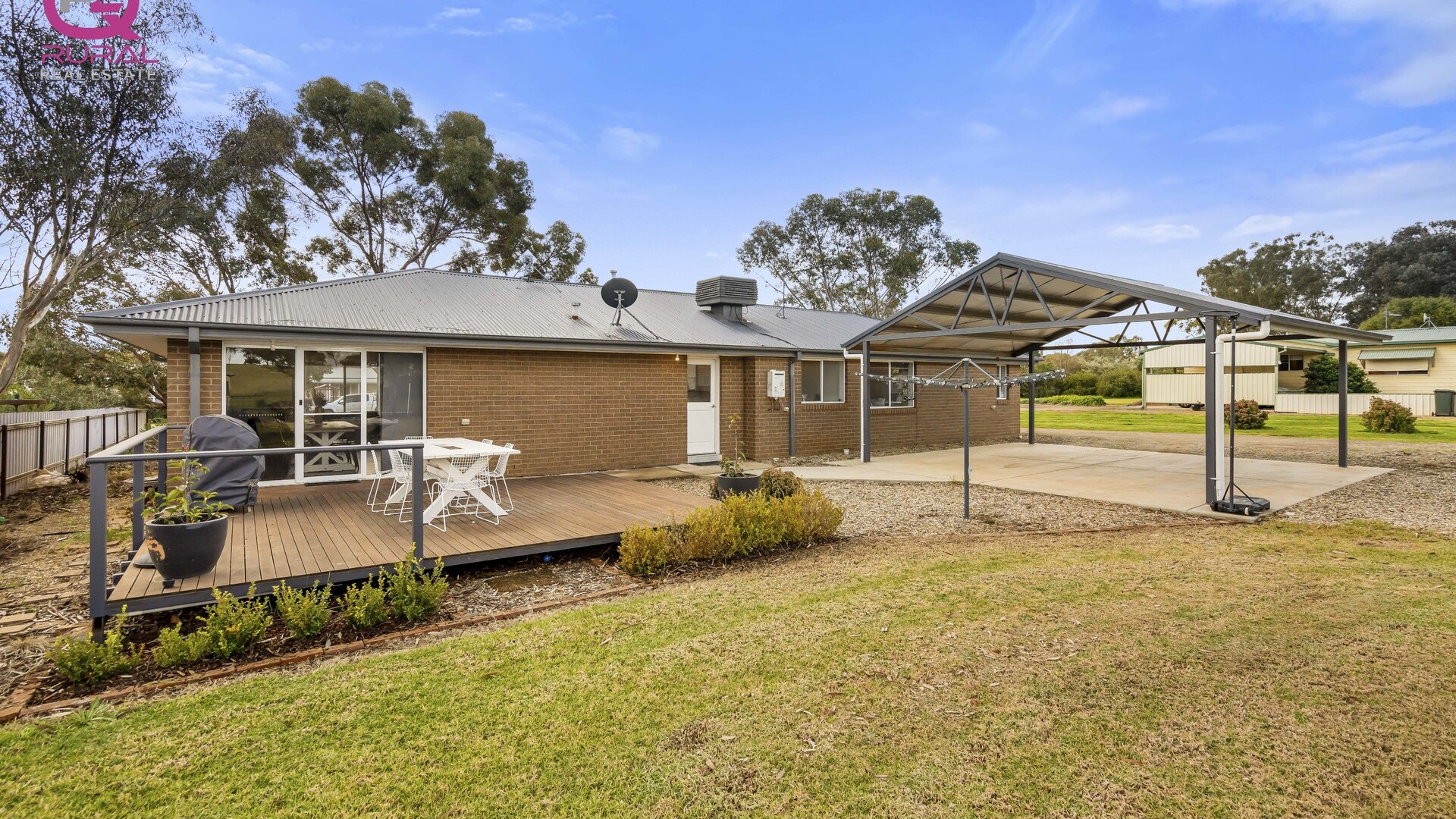 15 Logan Street, Coolamon NSW 2701 - photo 17