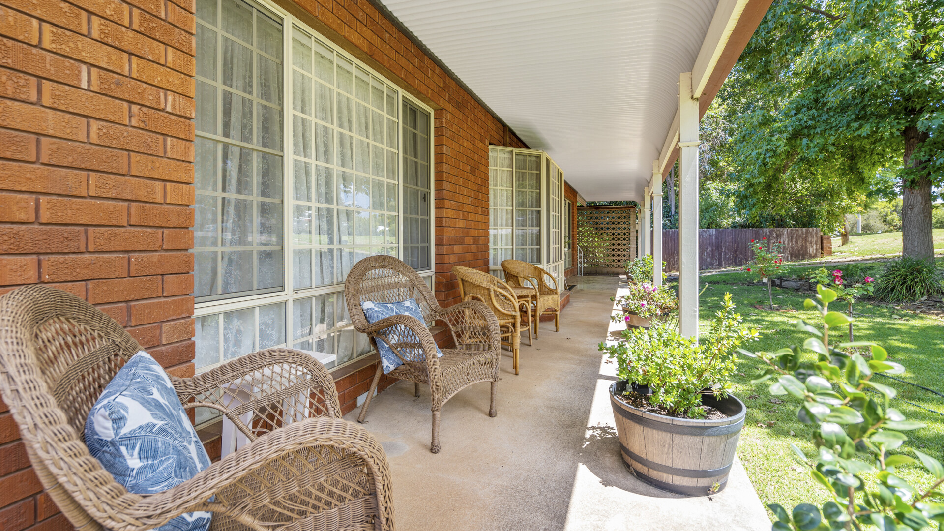 28 Melbourne Street, Narrandera NSW 2700 - photo 2