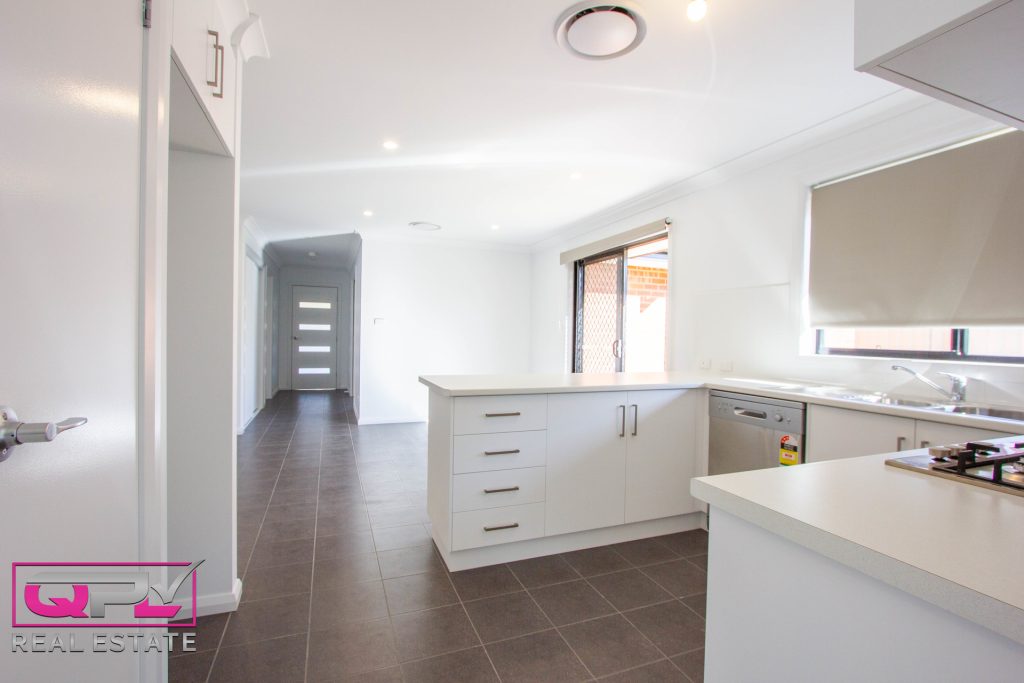 29 May Street, Narrandera NSW 2700 - photo 3