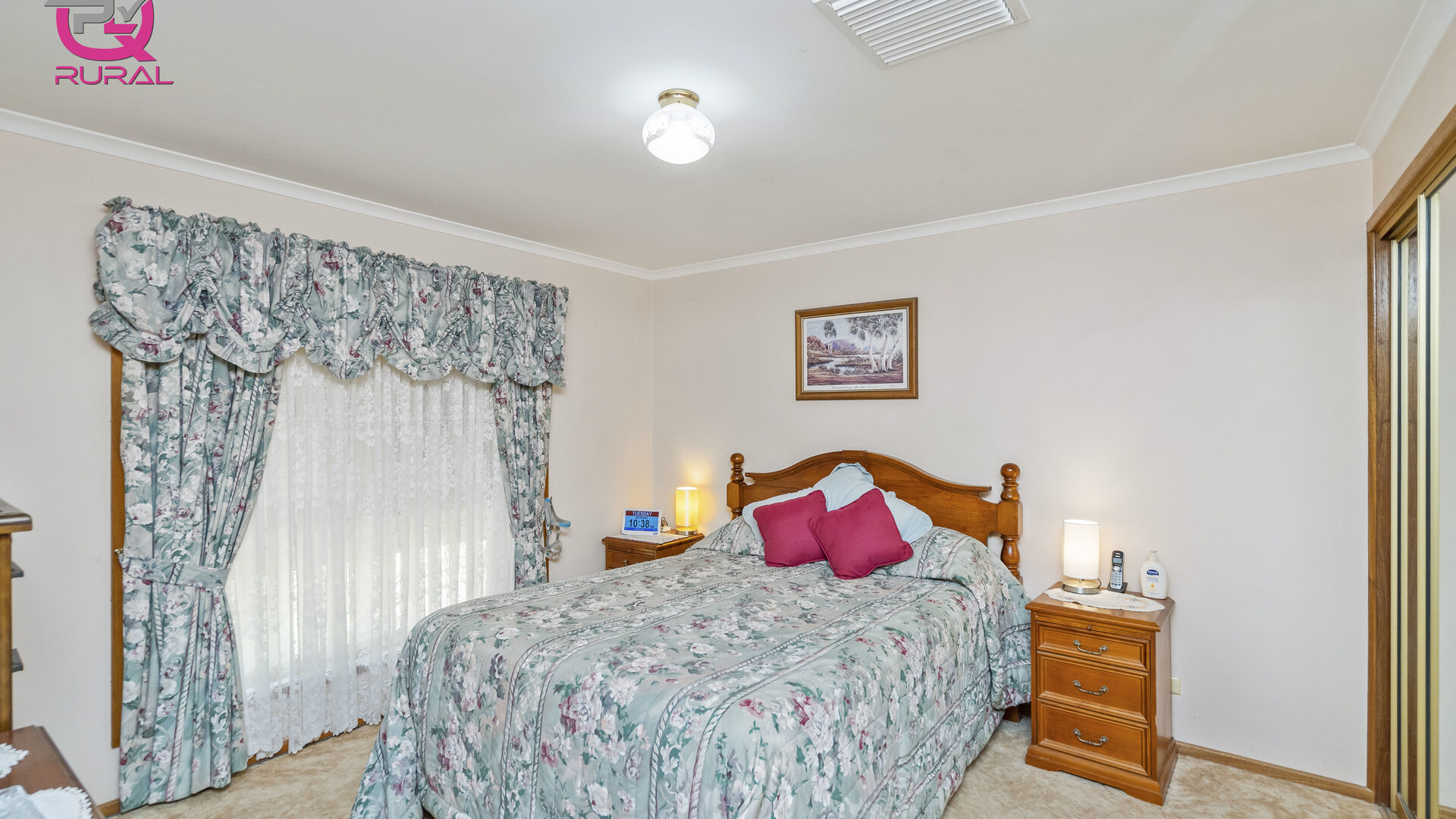 16 Lawson Road, Temora NSW 2666 - photo 15